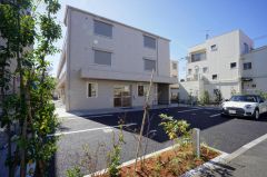 �����s�O��s���1����17-30�̃}���V�����̌����O��